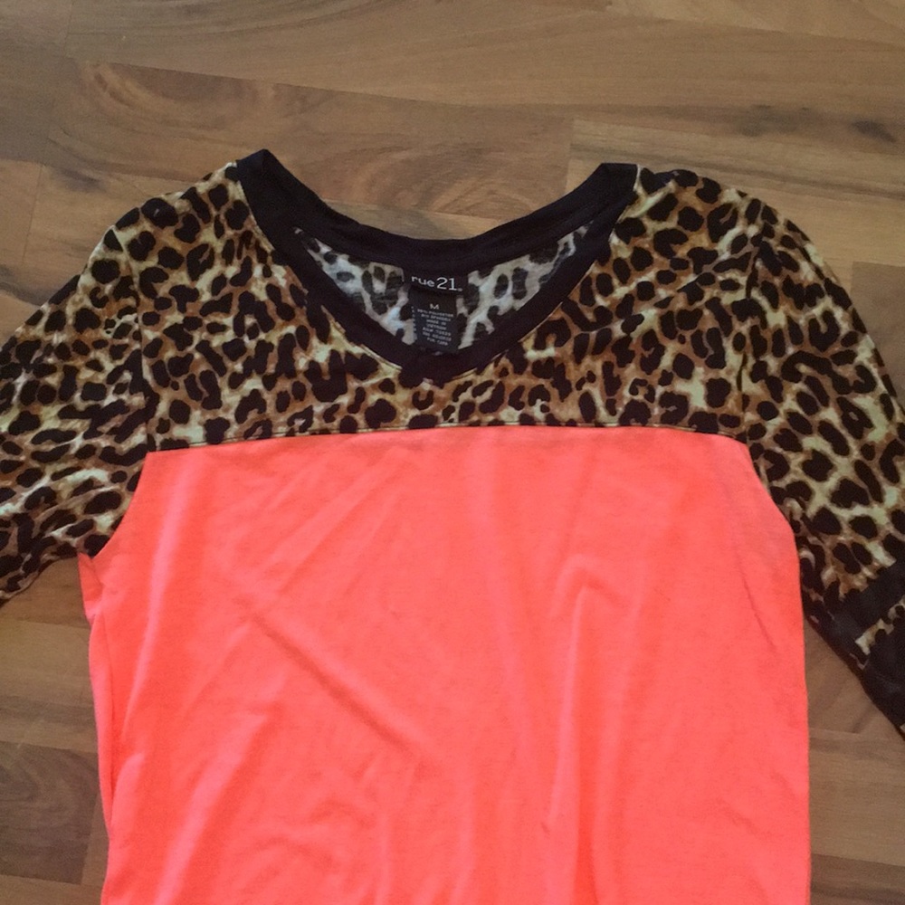 Colorful top